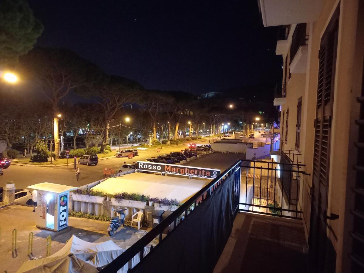 Deluxe Centrale, * Gaeta