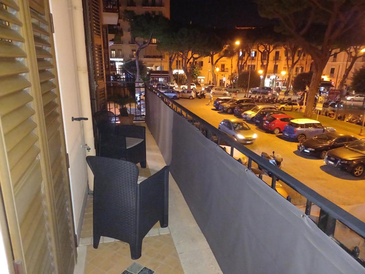 Deluxe Centrale, Gaeta